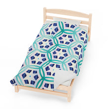Load image into Gallery viewer, Blue Hexagon Velveteen Plush Blanket