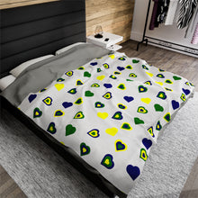 Load image into Gallery viewer, St. Vincent and the Grenadines Velveteen Plush Blanket - Hearts on White