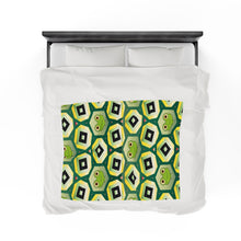 Load image into Gallery viewer, Frog Peepers Velveteen Plush Blanket