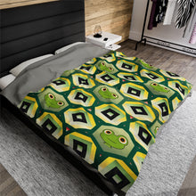 Load image into Gallery viewer, Frog Peepers Velveteen Plush Blanket