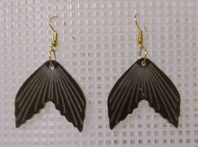 Load image into Gallery viewer, volcanic ash and epoxy resin earrings shaped like a fish tail