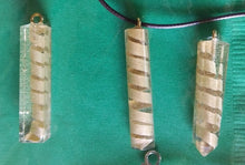 Load image into Gallery viewer, St. Vincent and the Grenadines Banana Leaf Pendants