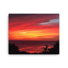 Load image into Gallery viewer, 16x20 canvas wall art showing a photograph of a vibrant sunset in St. Vincent and the Grenadines.