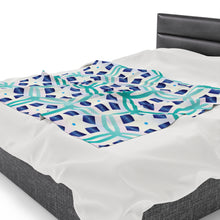 Load image into Gallery viewer, Blue Hexagon Velveteen Plush Blanket

