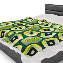 Load image into Gallery viewer, Frog Peepers Velveteen Plush Blanket
