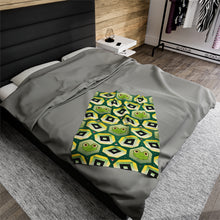 Load image into Gallery viewer, Frog Peepers Velveteen Plush Blanket
