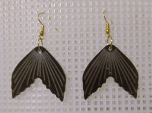 Load image into Gallery viewer, volcanic ash and epoxy resin earrings shaped like a fish tail
