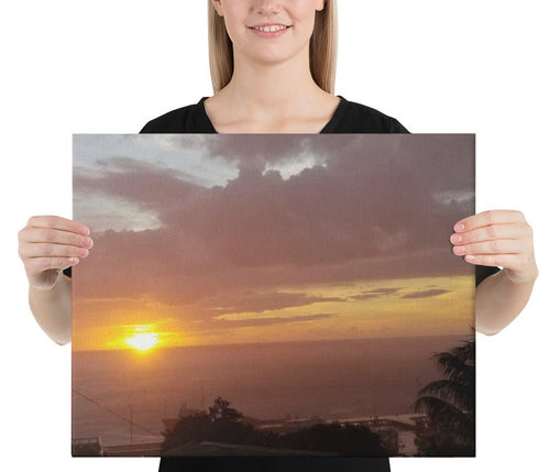Canvas wall Art showing a typical puce sunset in St. Vincent and the Grenadines. 